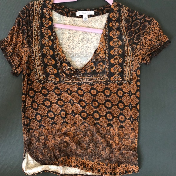 t-shirt - Picture 1 of 1